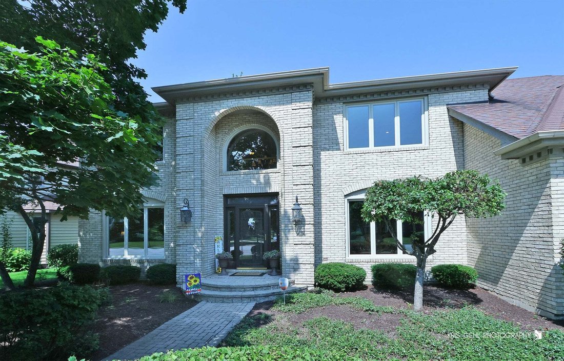 House in Aurora, Illinois, United States 2 - 19010075
