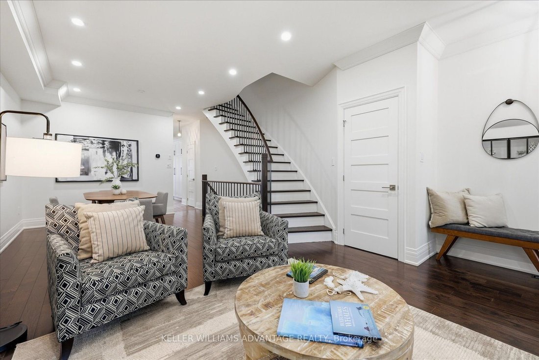 House in Toronto, Ontario, Canada 5 - 19009986