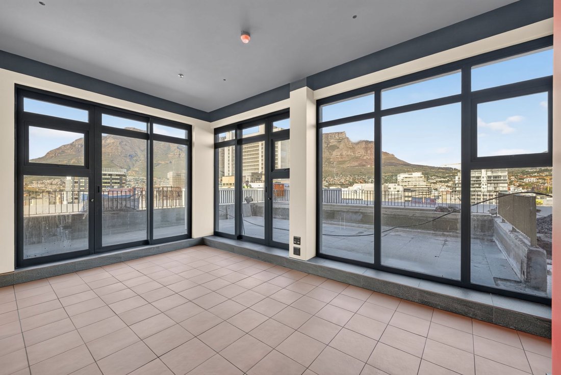 Apartment in City Centre, City Bowl, Cape Town 3 - 19012067
