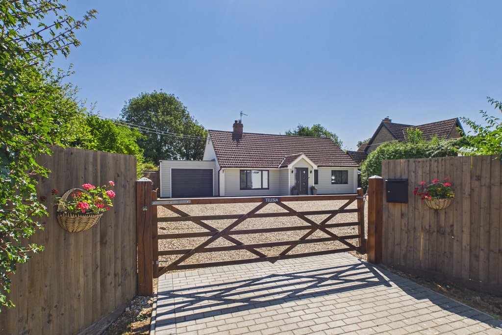 House in Lawshall, England 2 - 18585308