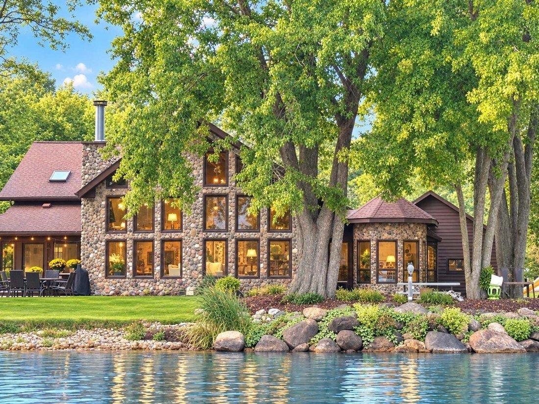 House in Lake Wisconsin, Wisconsin, United States 1 - 19012388