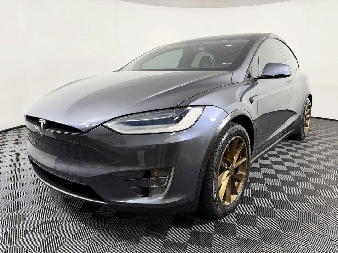 Suv in Lynnwood, WA, United States 3 - 19015904