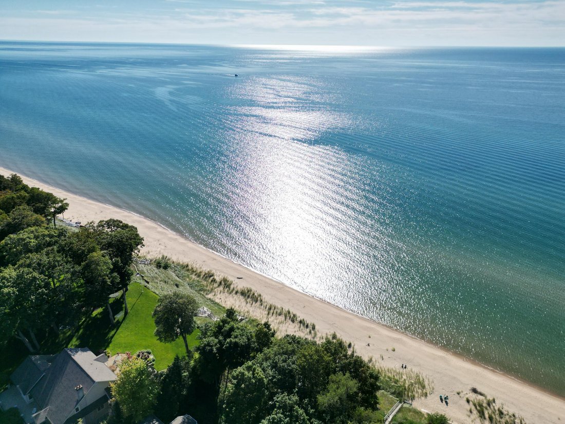 House in West Olive, Michigan, United States 3 - 19008708