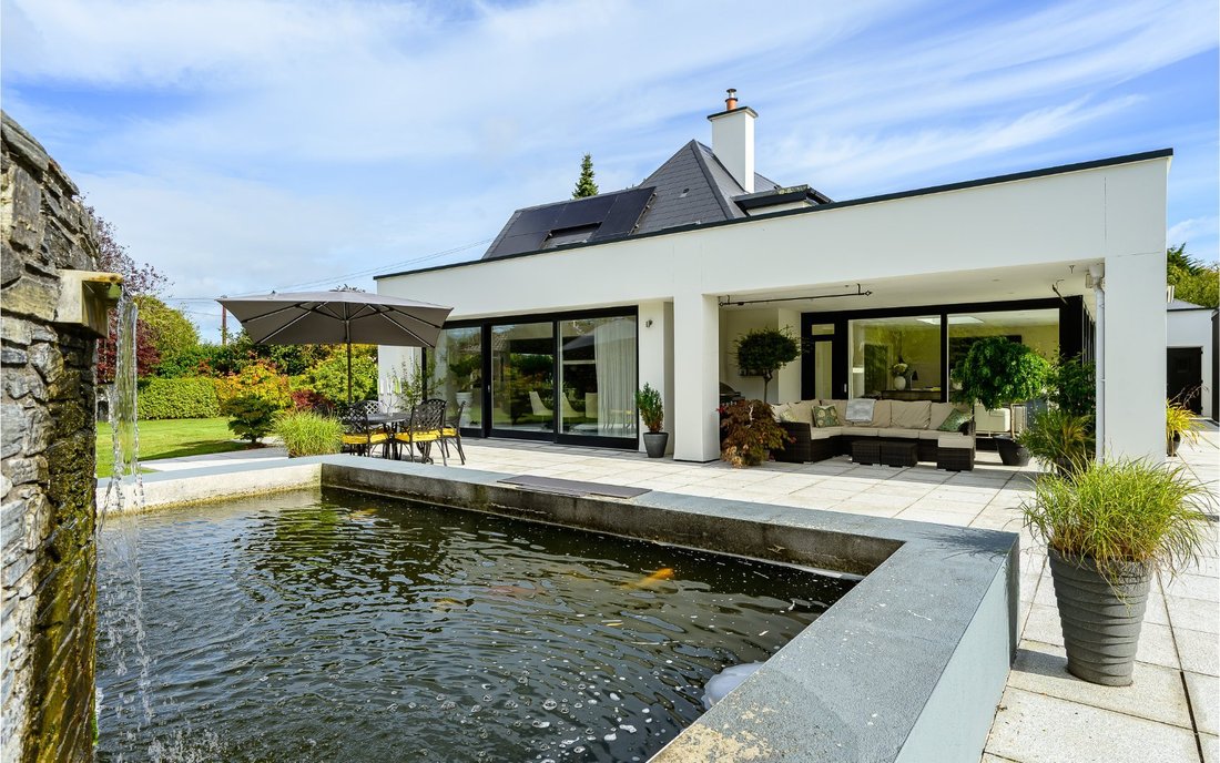 House in Midleton, County Cork, Ireland 1 - 19010418