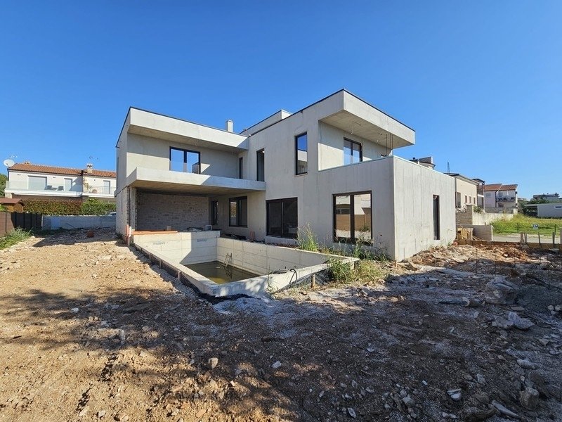 Villa à Novigrad, Istrie, Croatie 1 - 18985673