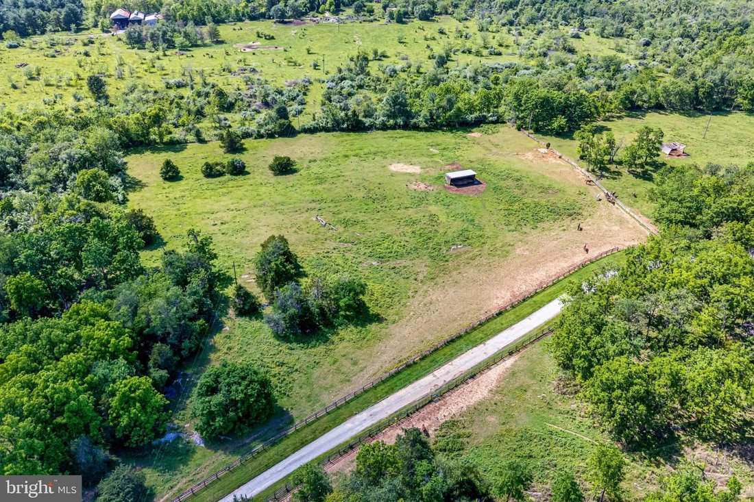 Land in Berryville, Virginia, United States 4 - 19011634