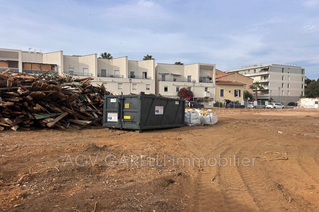 Apartment in La Londe-les-Maures, Provence-Alpes-Côte d'Azur, France 4 - 15984135