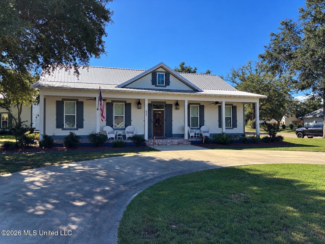House in Bay St. Louis, Mississippi, United States 1 - 19012384
