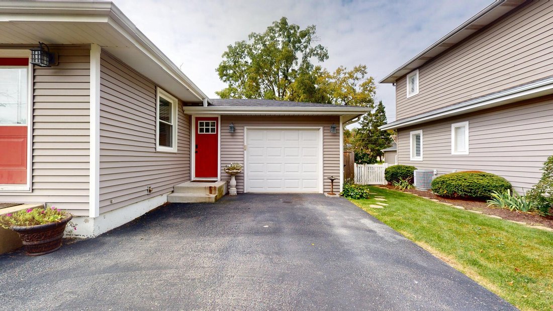 House in Downers Grove, Illinois, United States 4 - 19013320