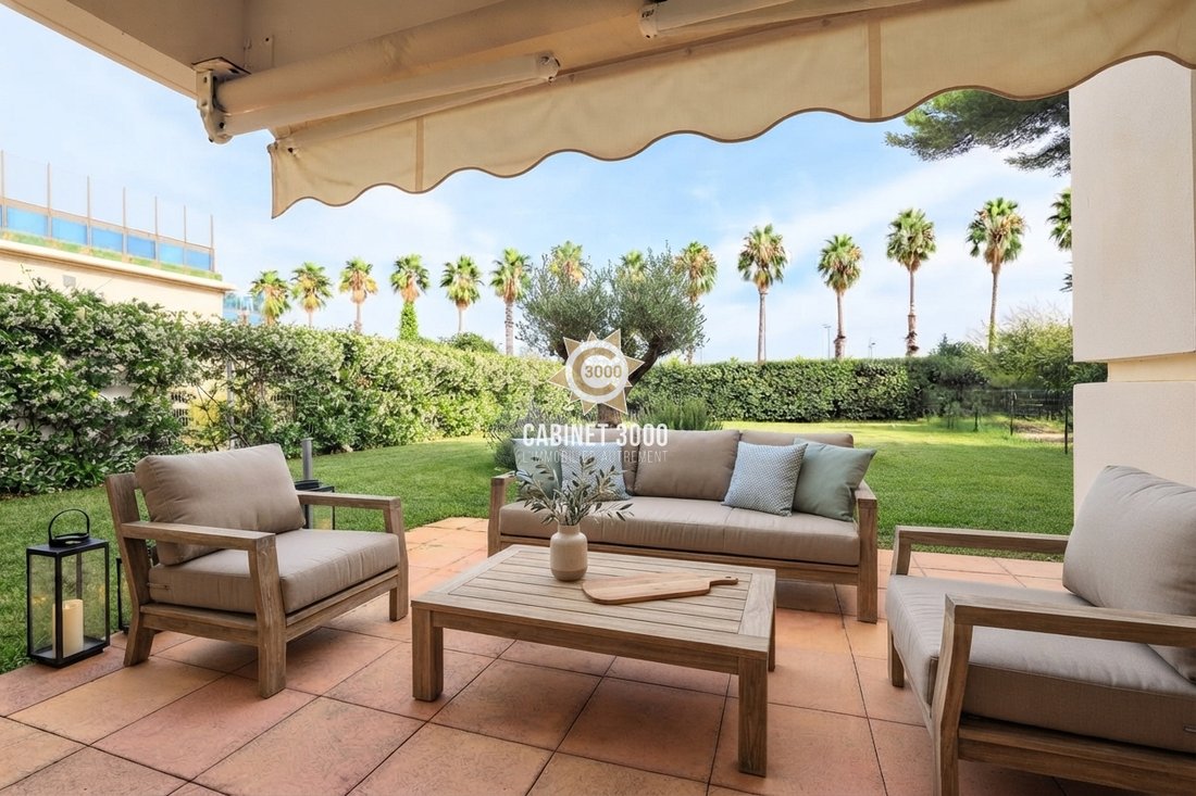 Apartment in Hyeres, Provence-Alpes-Côte d'Azur, France 1 - 19014655