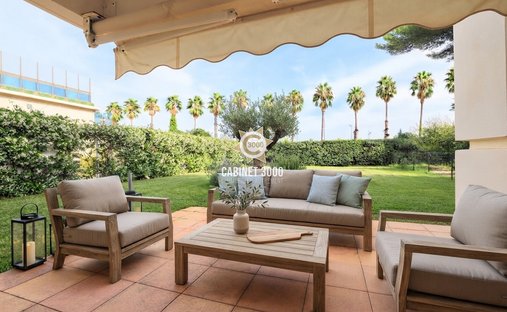 Apartment in Hyeres, Provence-Alpes-Côte d'Azur, France 1