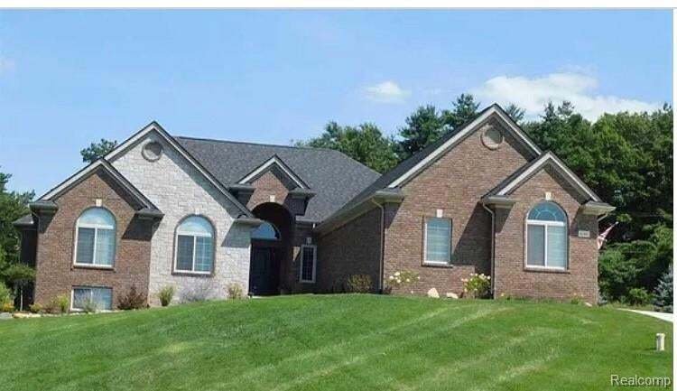 House in Oxford, Michigan, United States 1 - 19013618