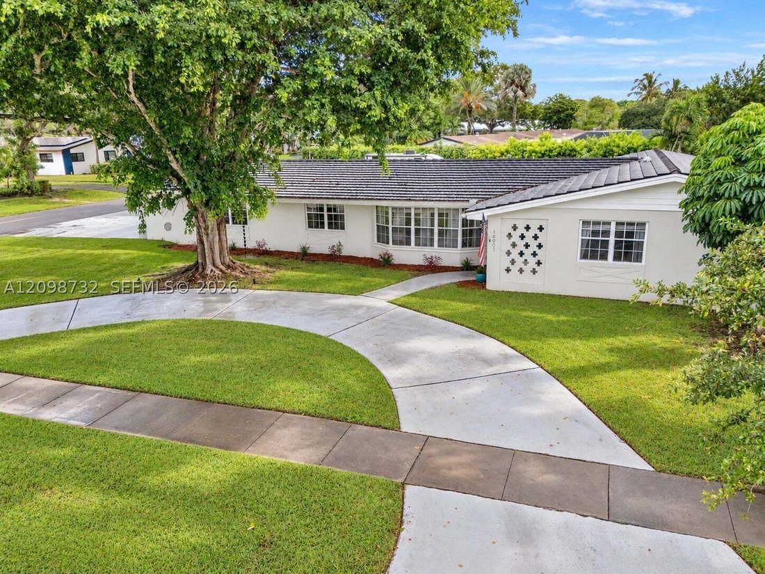 House in Cutler Bay, Florida, United States 1 - 19013344