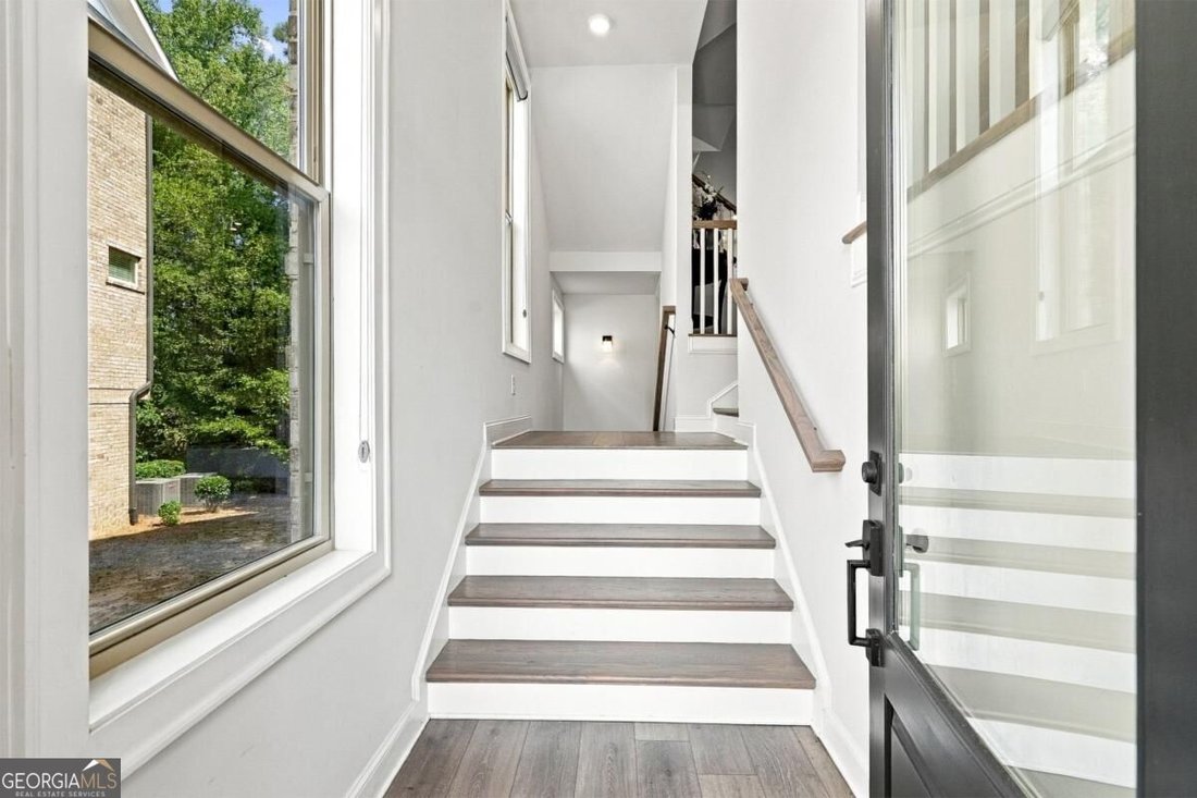 Townhouse in Suwanee, Georgia, United States 3 - 19010364