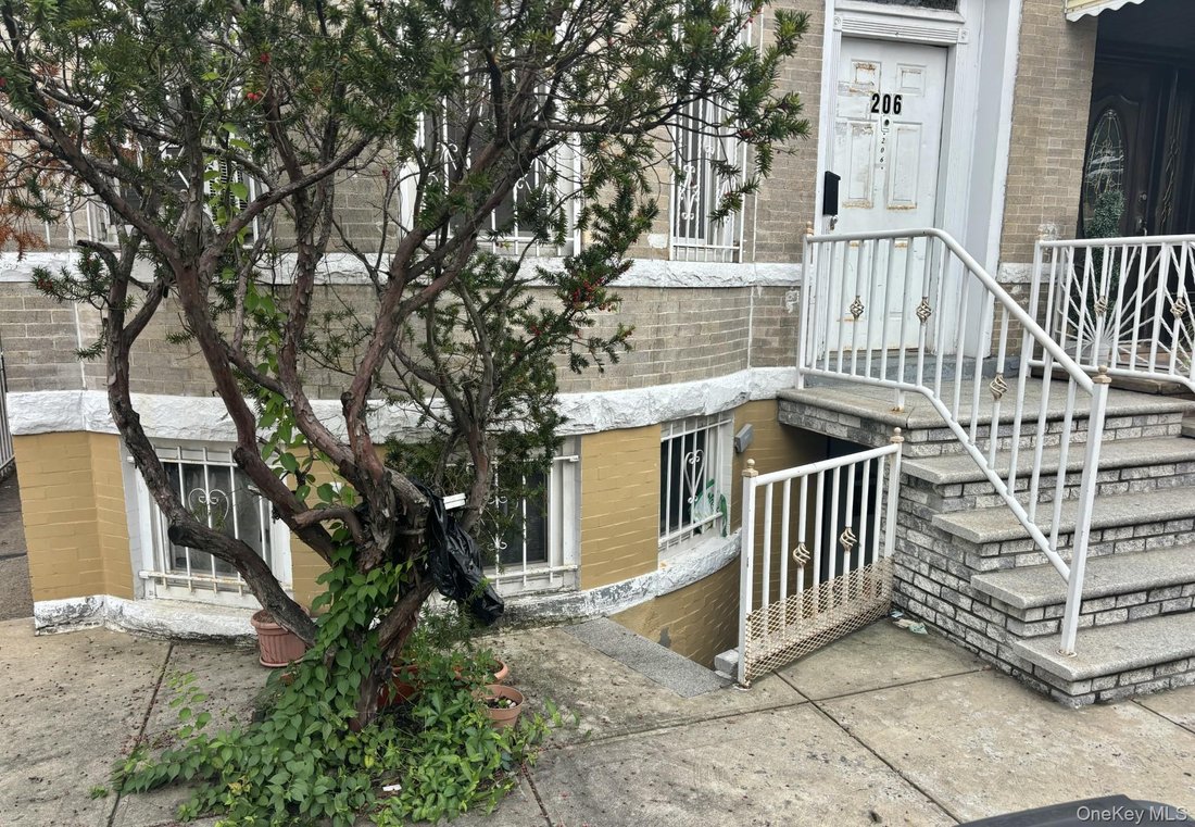 House in New York, New York, United States 2 - 19012694