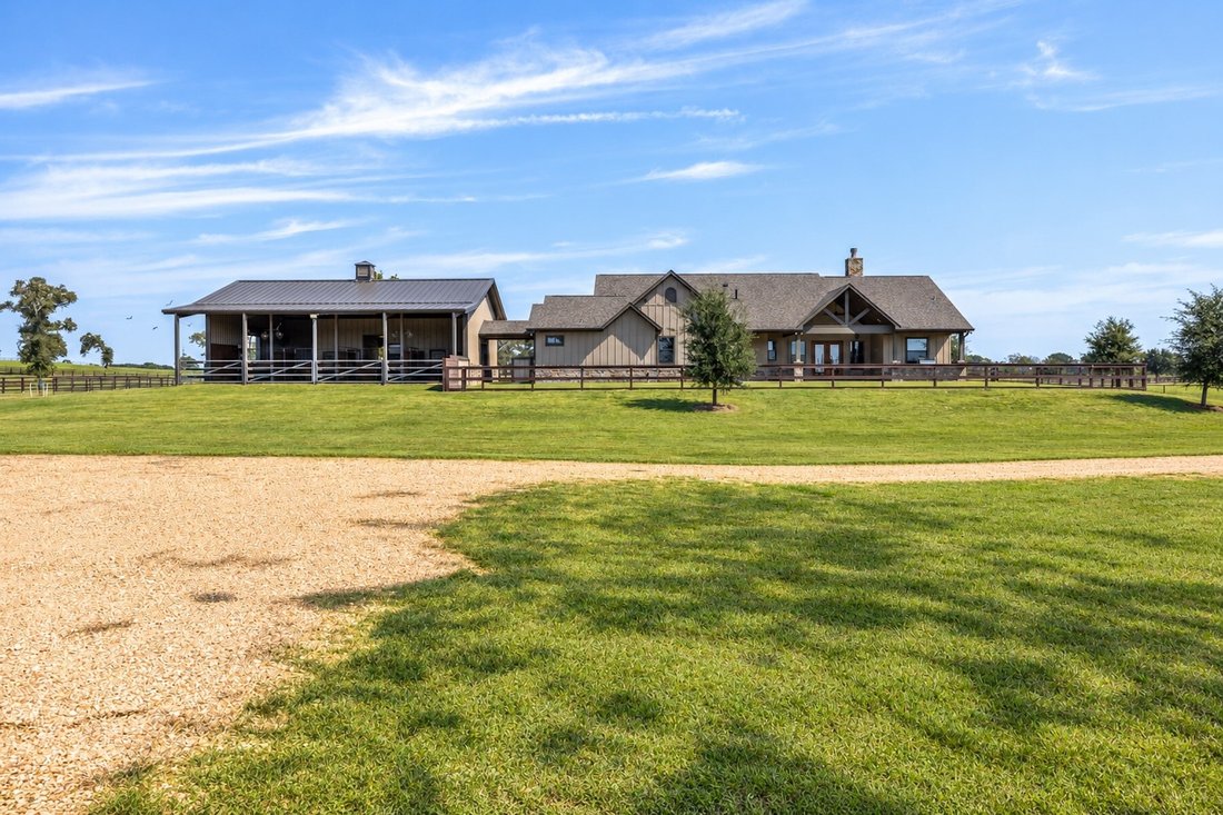 House in Hempstead, Texas, United States 3 - 19011851