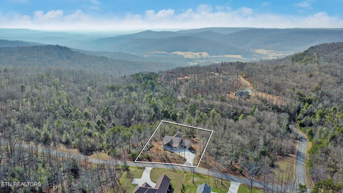 House in Monterey, Tennessee, United States 4 - 19012942