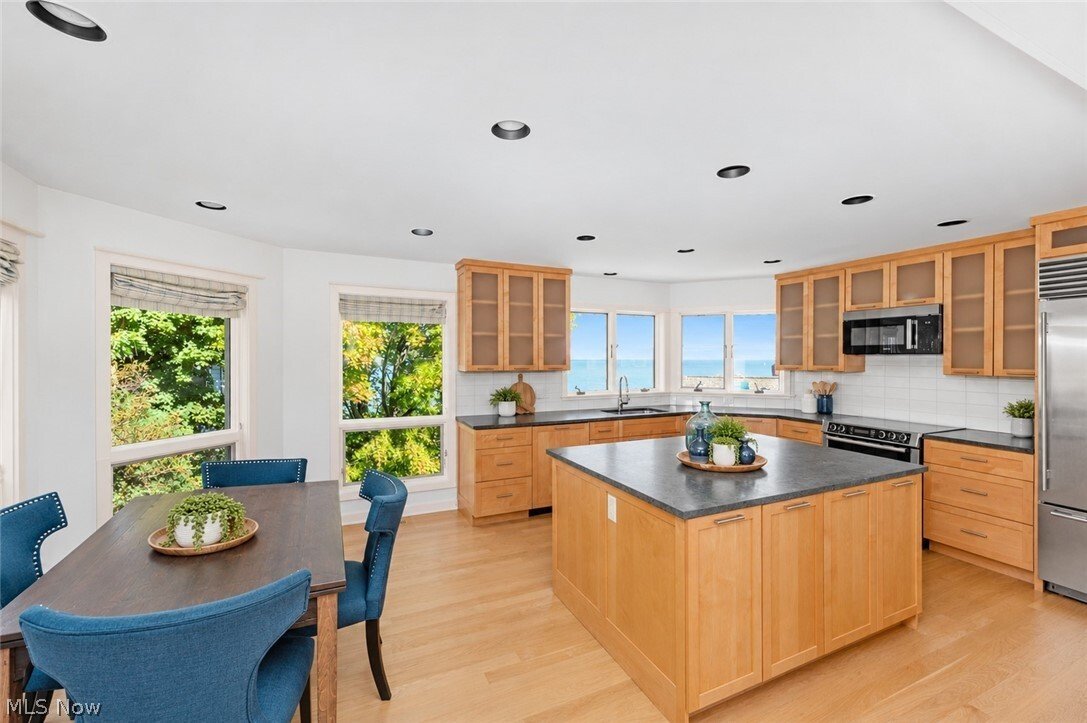 Condo in Bay Village, Ohio, United States 4 - 19013964