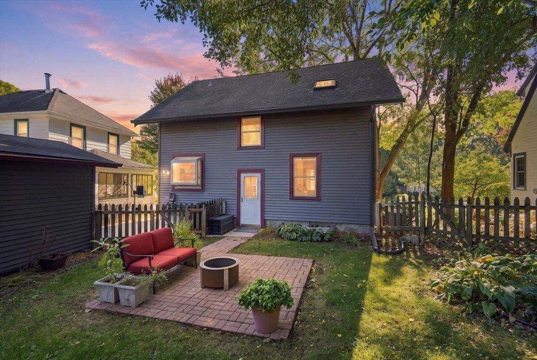 House in Fitchburg, Wisconsin, United States 3 - 19008873