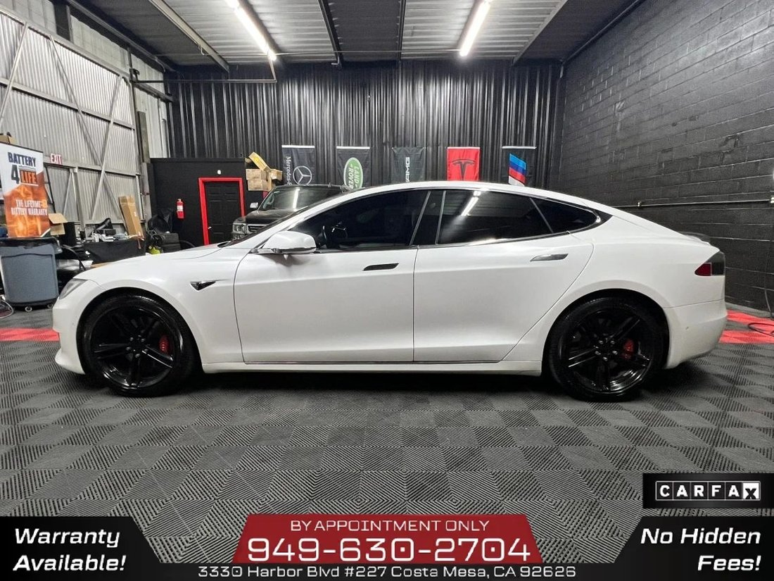 Sedan in Costa Mesa, CA, United States 5 - 19015699