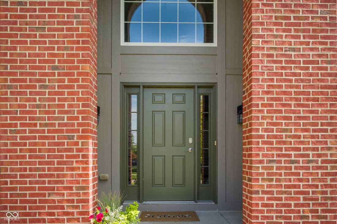 House in Zionsville, Indiana, United States 2 - 19011528