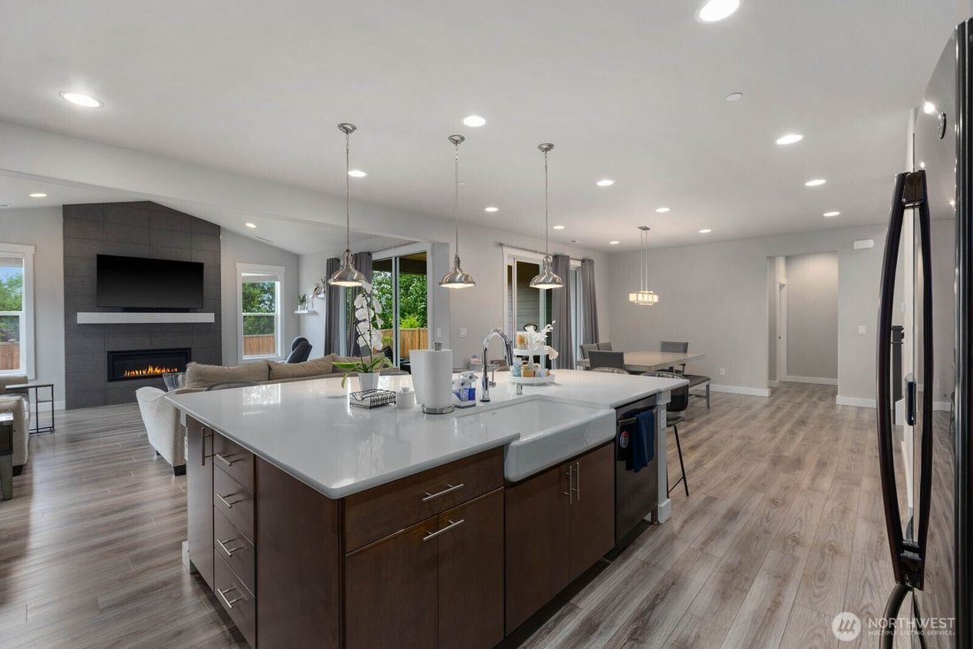 House in Puyallup, Washington, United States 5 - 19014001