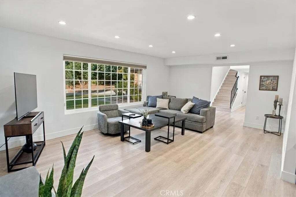 House in Los Angeles, California, United States 3 - 19014220