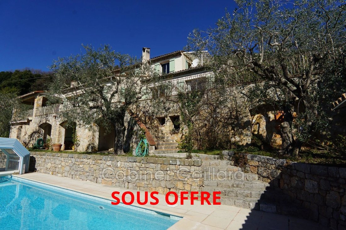 Villa en Spéracèdes, Provenza-Alpes-Costa Azul, Francia 1 - 18437762