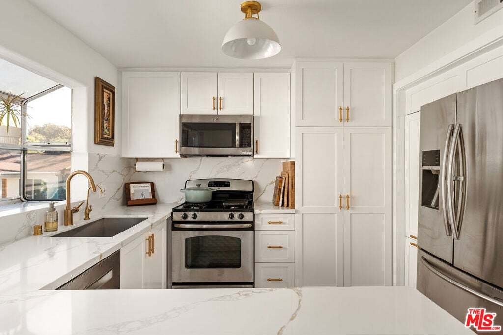 Condo in Culver City, California, United States 2 - 19012654