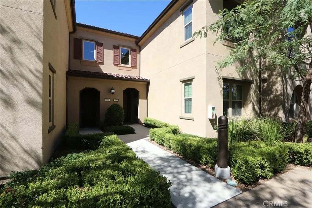 Condo in Irvine, California, United States 2 - 19011460