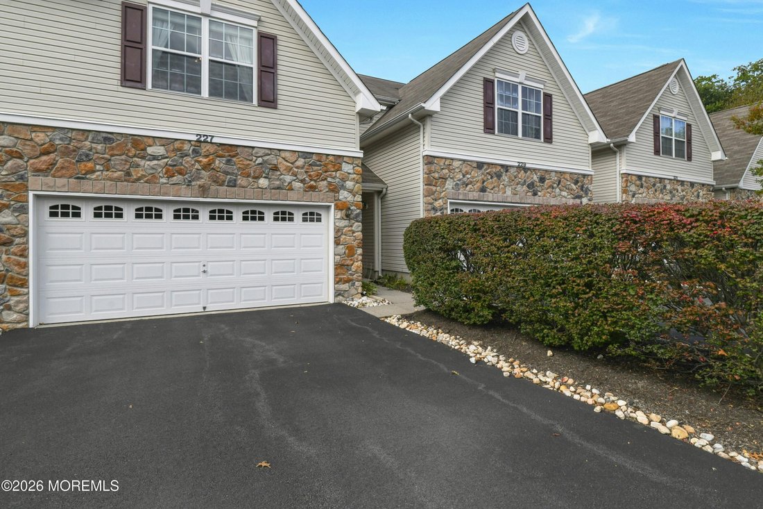 Condo in Pennington, New Jersey, United States 2 - 19014720