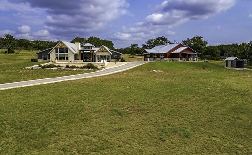 House in Ingram, Texas, United States 1