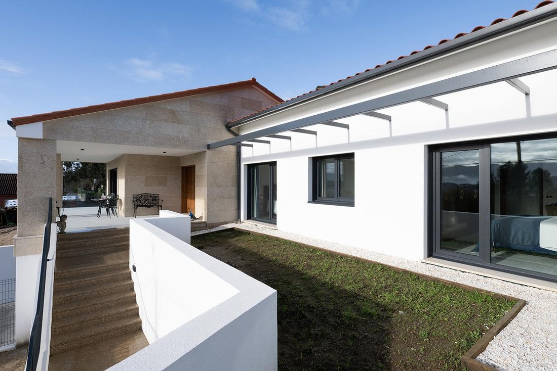 Villa in Bordons, Sanxenxo, Spain 1 - 19009480