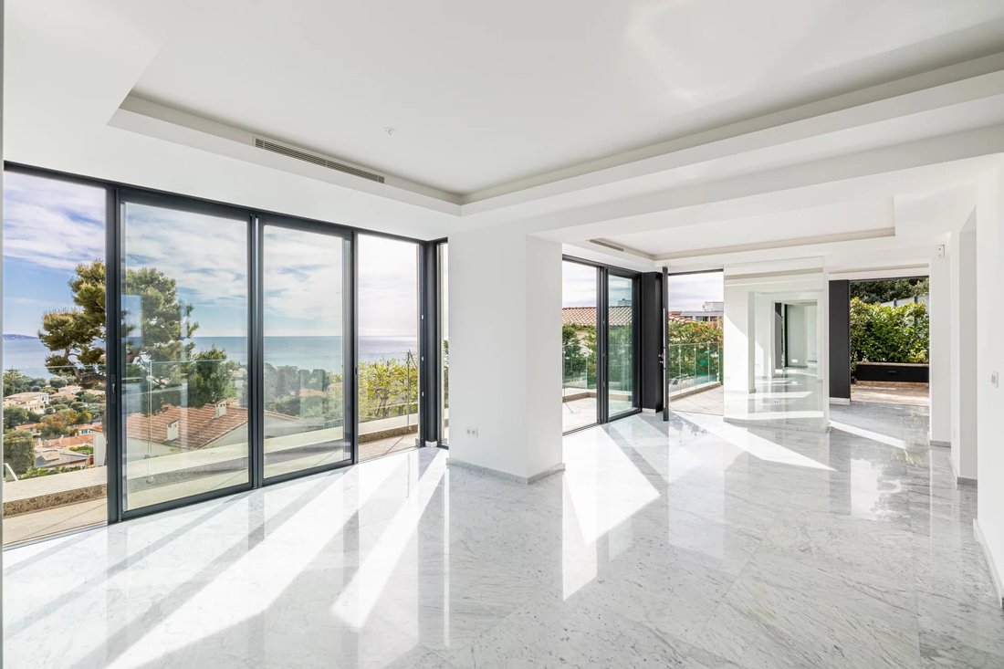 Villa in Village-Cros de Caste-Coupiere-Mont Gros, Roquebrune-Cap-Martin, France 3 - 19010569