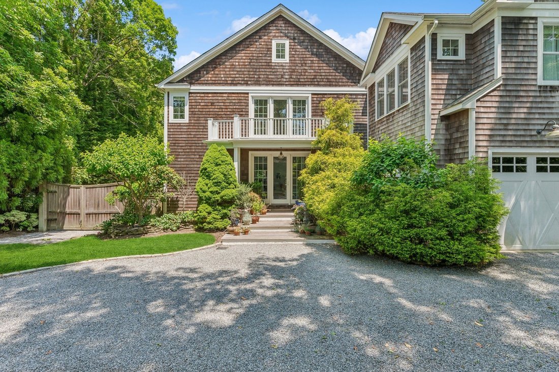 East Hampton, New York, United States 5 - 19014884