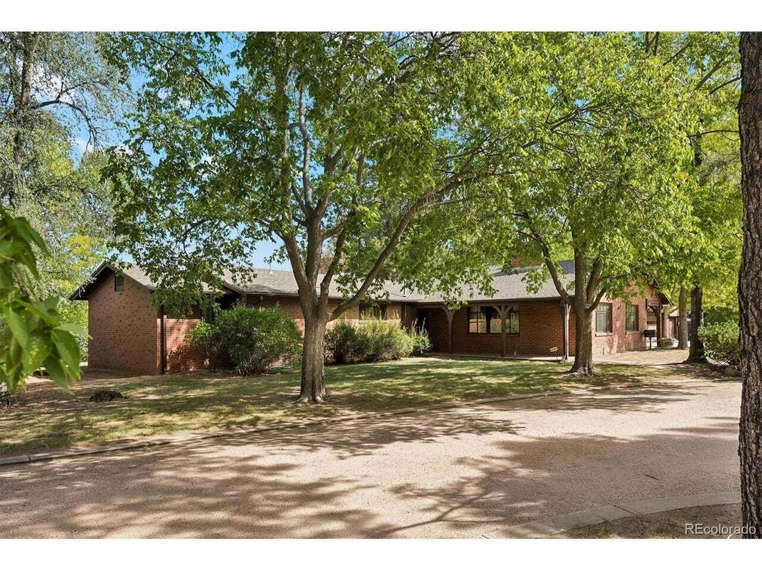 House in Englewood, Colorado, United States 3 - 19013017