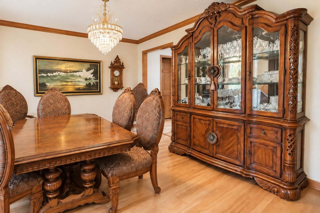 House in Village of Lakewood, Illinois, United States 5 - 19013438