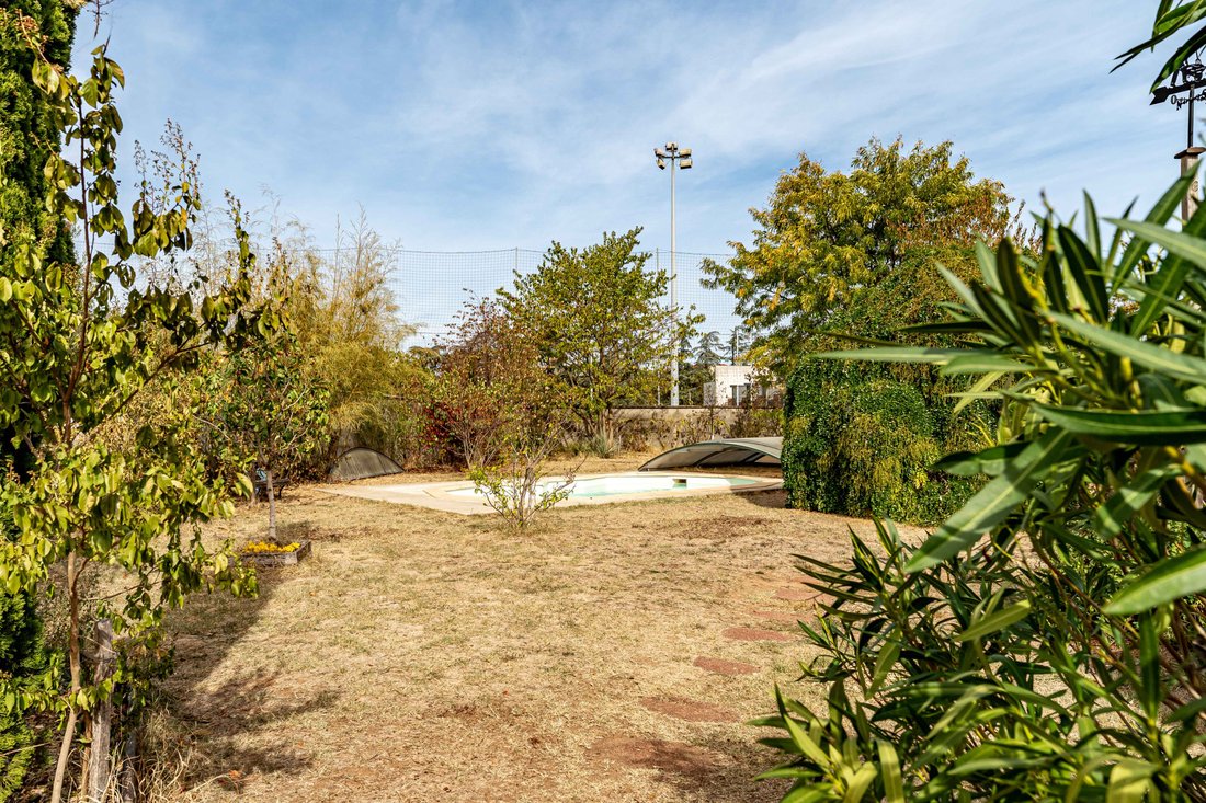 House in Les Poulettes, Villeurbanne, France 2 - 19014111