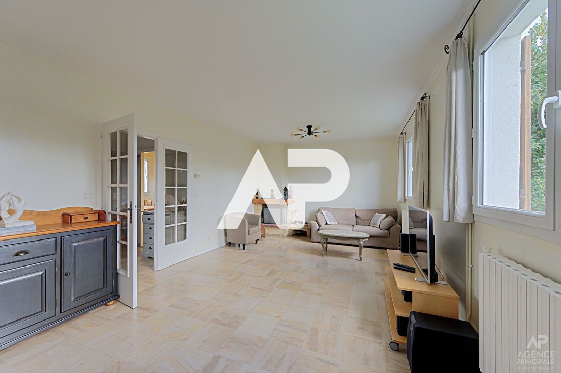 House in Centre Ville, Rueil-Malmaison, France 3 - 19015238