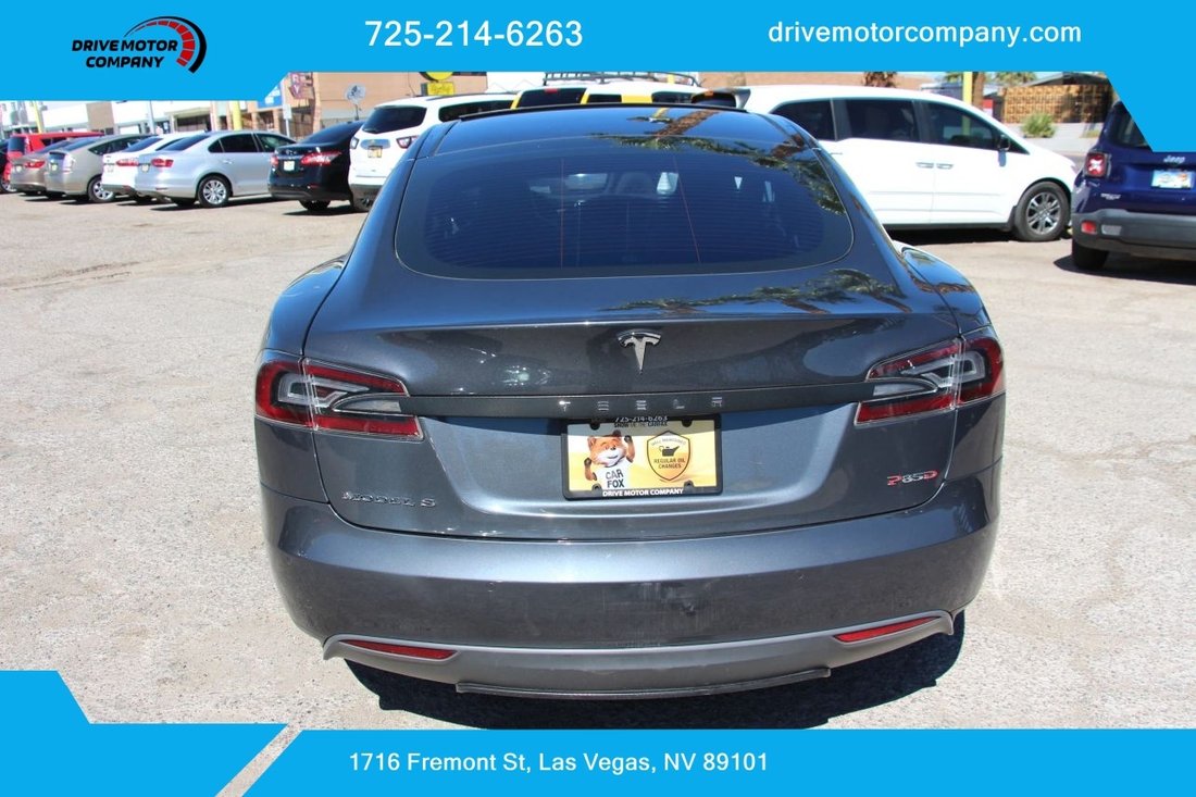 Sedan in Las Vegas, NV, United States 4 - 19015744