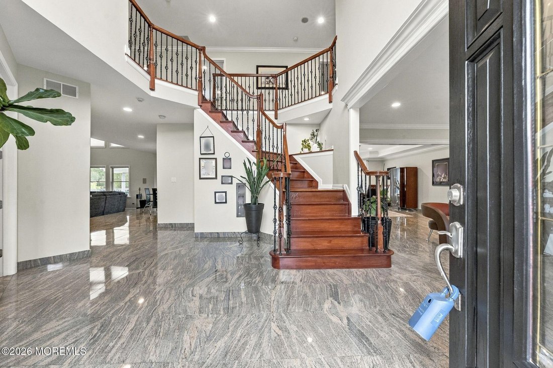 House in Marlboro Township, New Jersey, United States 3 - 19012444