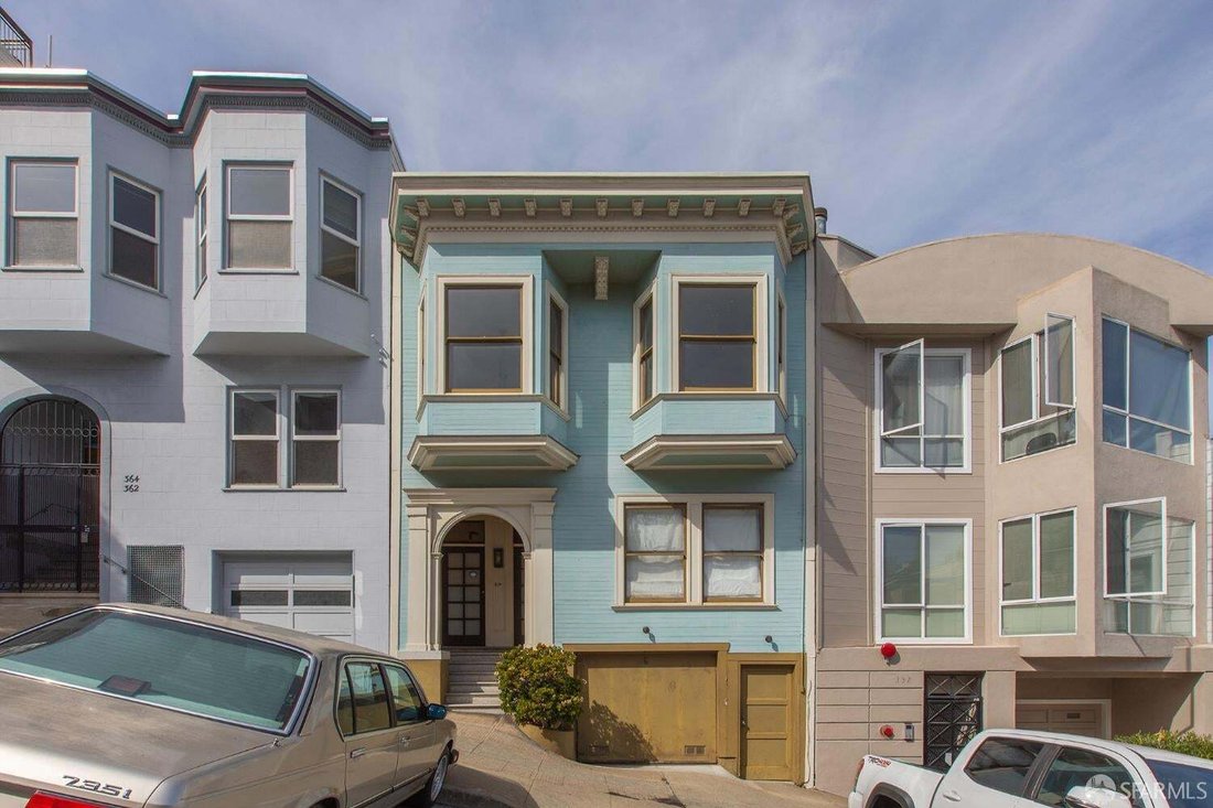 San Francisco, California, United States 4 - 19012066