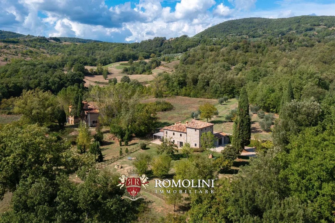 House in Todi, Umbria, Italy 1 - 19011114