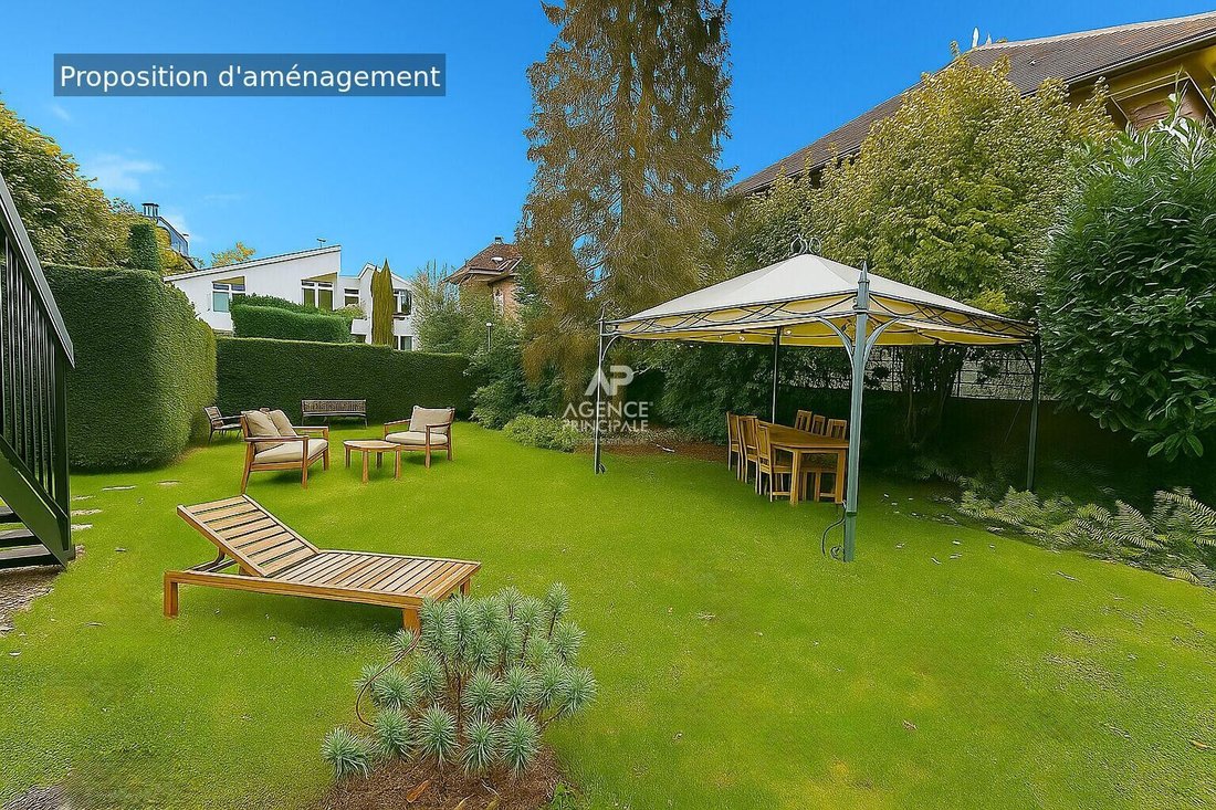 Apartment in Pavé des Gardes, Chaville, France 1 - 19010588