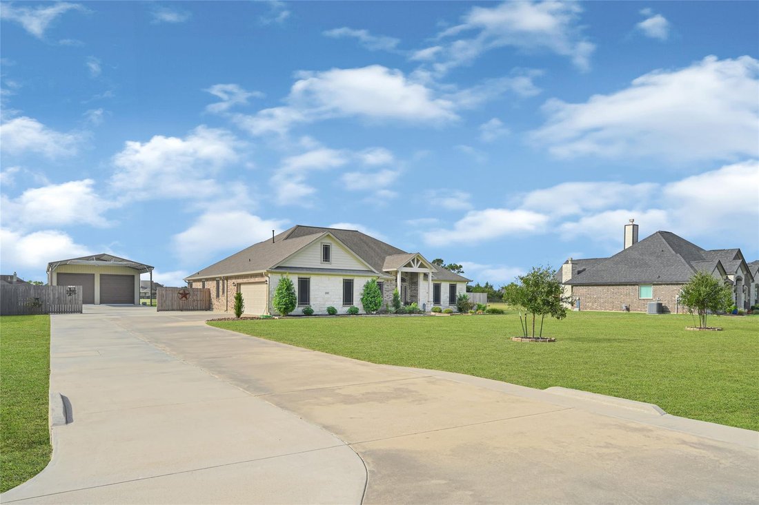 House in Baytown, Texas, United States 3 - 19014505