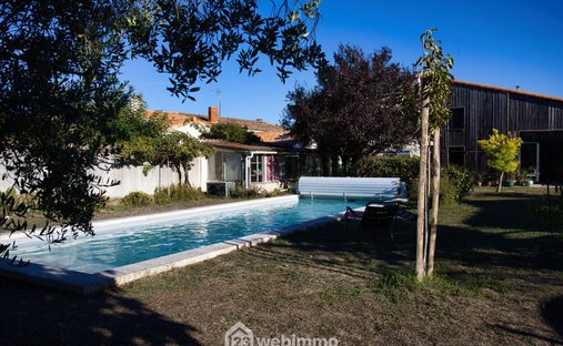 Villa in Marsilly, Nouvelle-Aquitaine, France 1