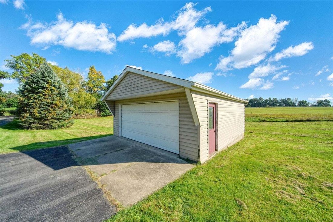 House in Grass Lake Charter Township, Michigan, United States 5 - 19010017