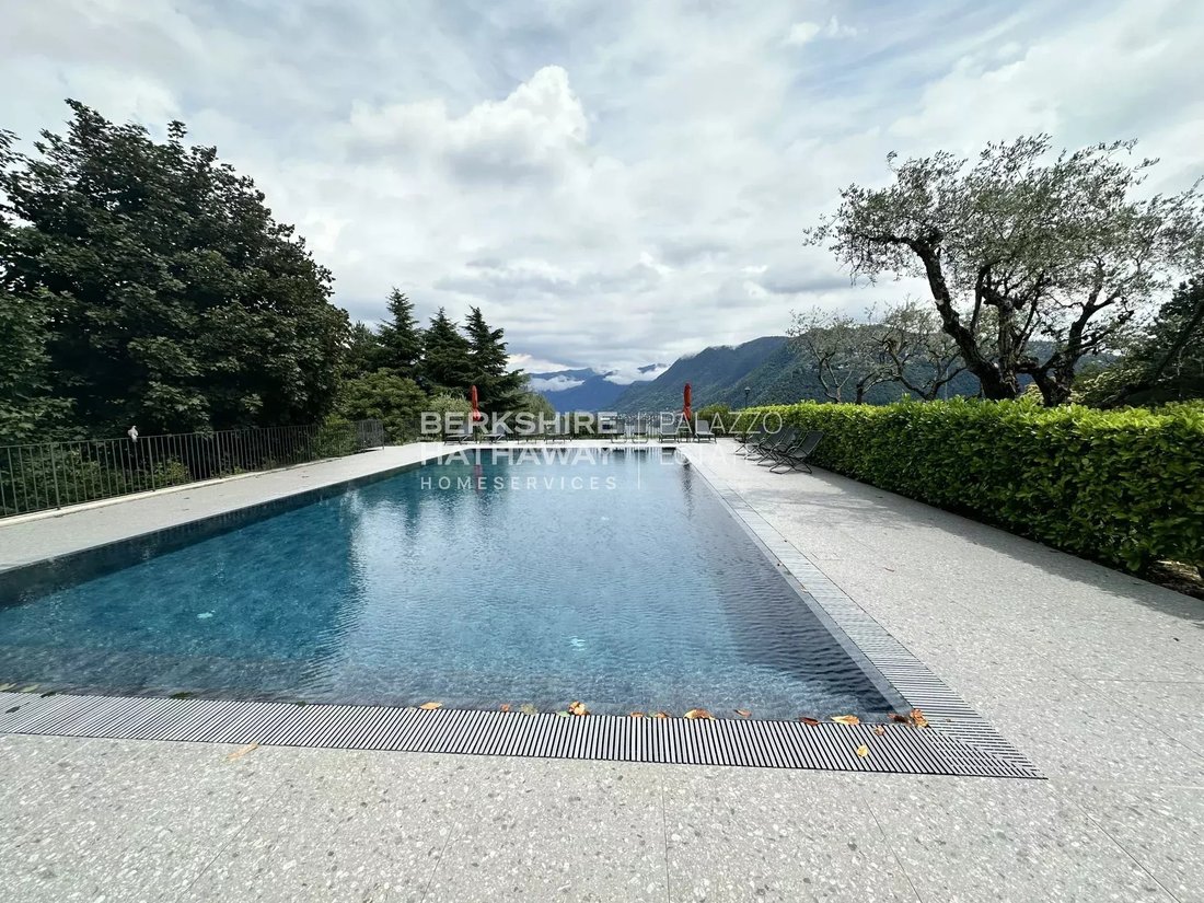 Villa à Sagnino-Tavernola-Monte Olimpino, Côme, Lombardie 3 - 19011118
