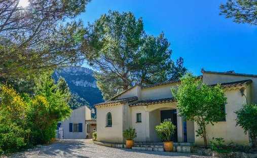 Terreno en Lagnes, Provenza-Alpes-Costa Azul, Francia 1