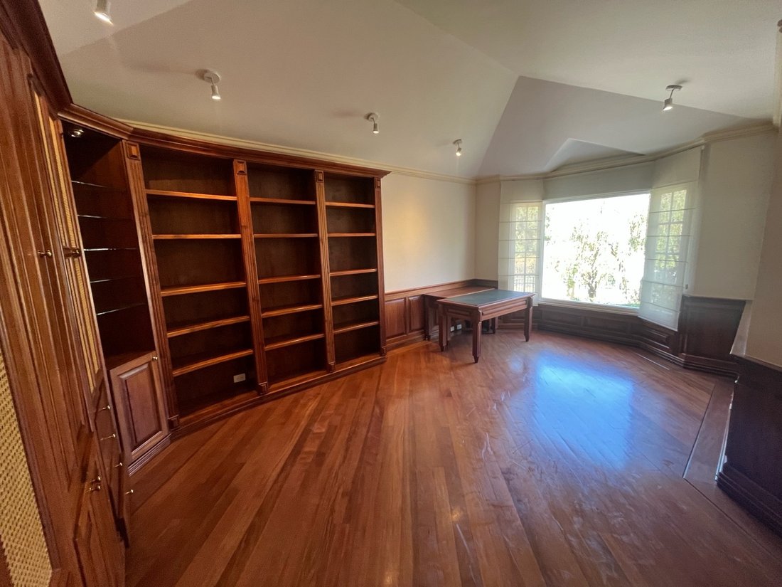 House in Quito, Pichincha, Ecuador 5 - 19011855